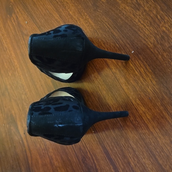 Black leopard print heels - Picture 3 of 5